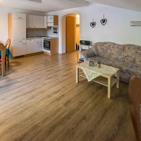 Landhaus - Praxmarer Πανσιόν Neustift im Stubaital