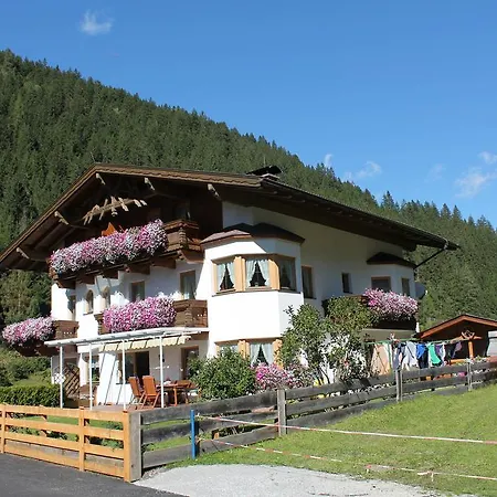 Landhaus - Praxmarer * Neustift im Stubaital
